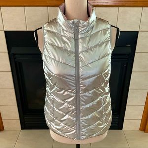 Shimmering Silver Full Zip Vest, Girls Sz L (10/12)